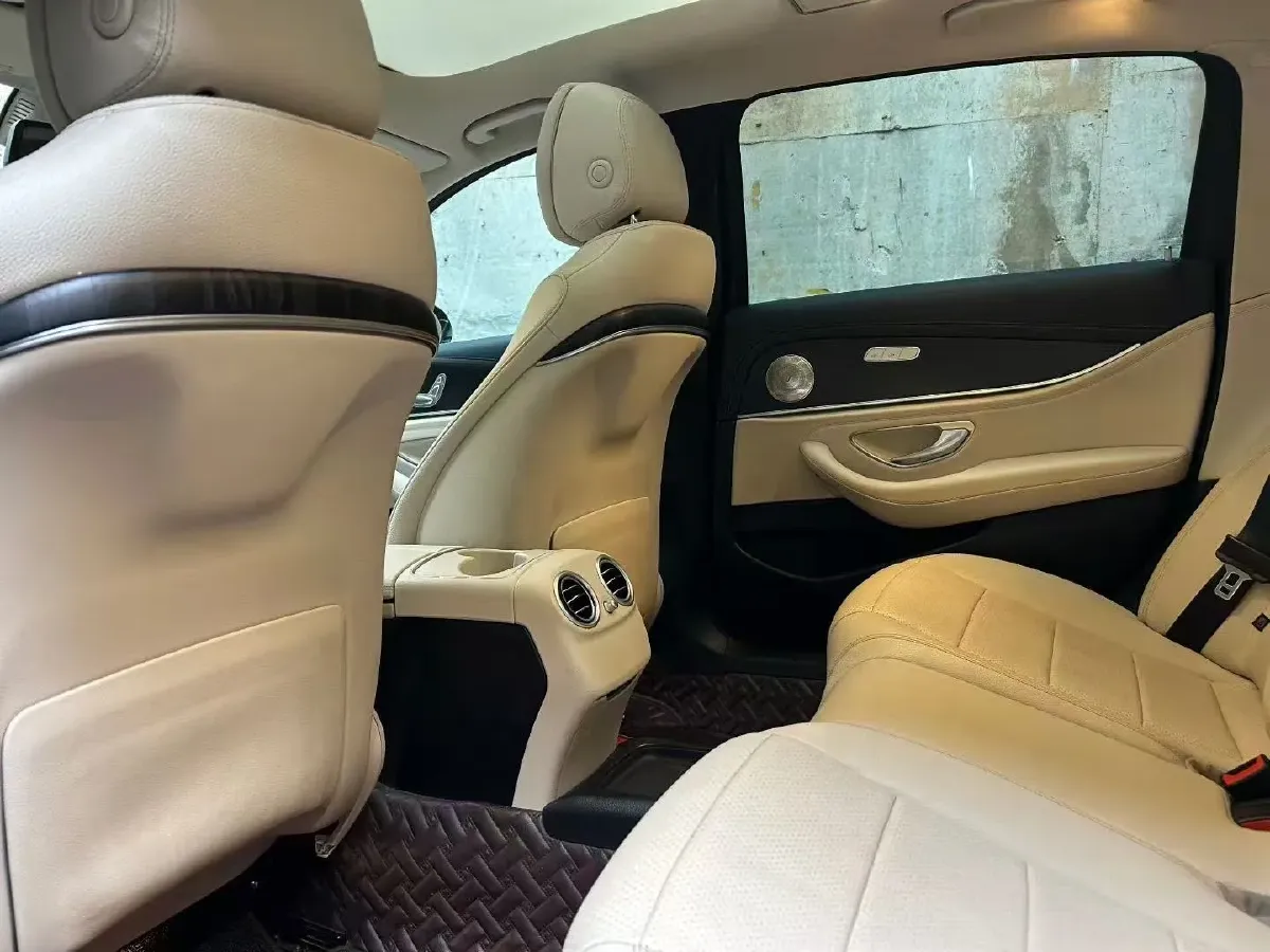 2020 Mercedes-Benz E Class 1.5T 184HP L4 9AT,autocango,china used car exporter,china ev exporter,chinese used car exporter,chinese used ev exporter