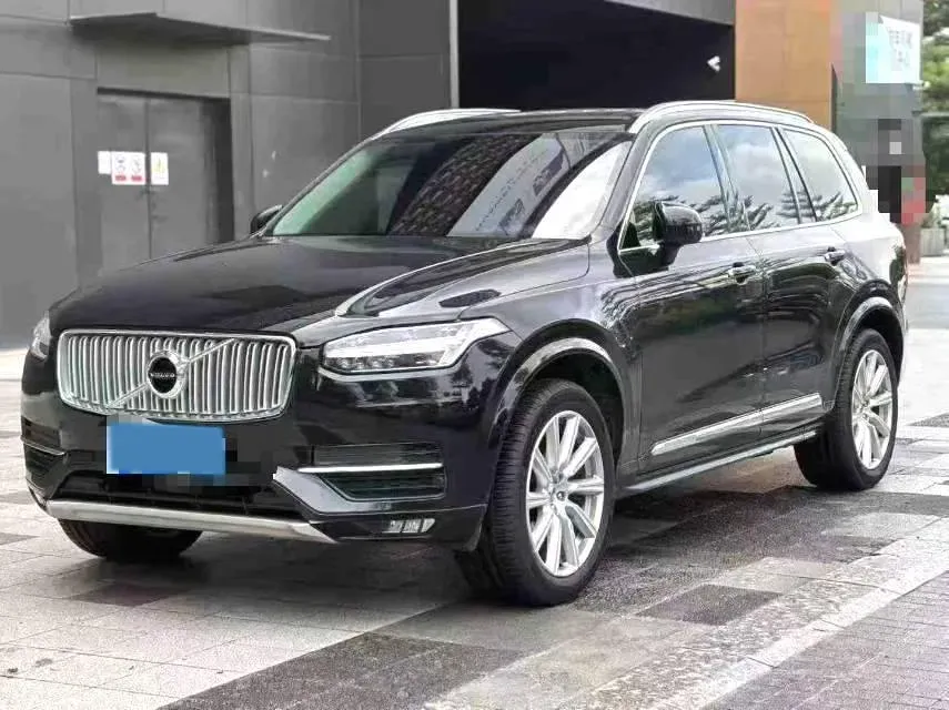 2019 Volvo XC90 2.0T 320HP L4 8AT,autocango,china used car exporter,china ev exporter,chinese used car exporter,chinese used ev exporter