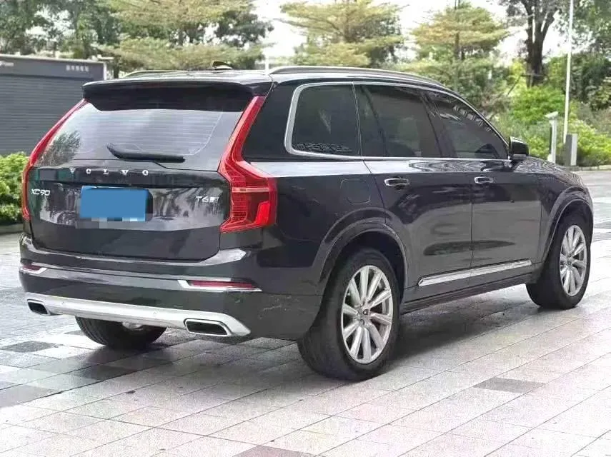2019 Volvo XC90 2.0T 320HP L4 8AT,autocango,china used car exporter,china ev exporter,chinese used car exporter,chinese used ev exporter