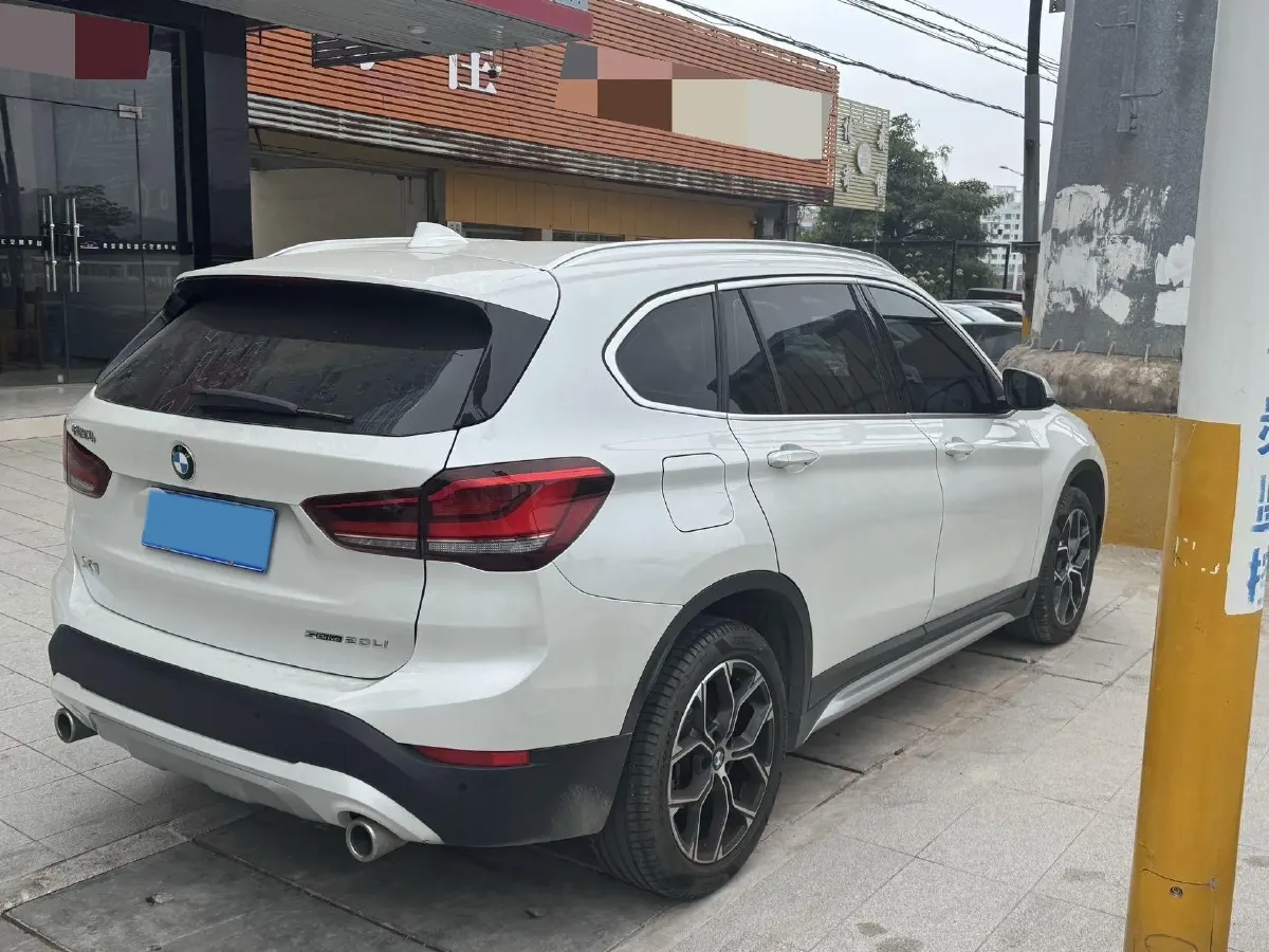 2022 BMW X1 1.5T 140HP L3 7DCT,autocango,china used car exporter,china ev exporter,chinese used car exporter,chinese used ev exporter
