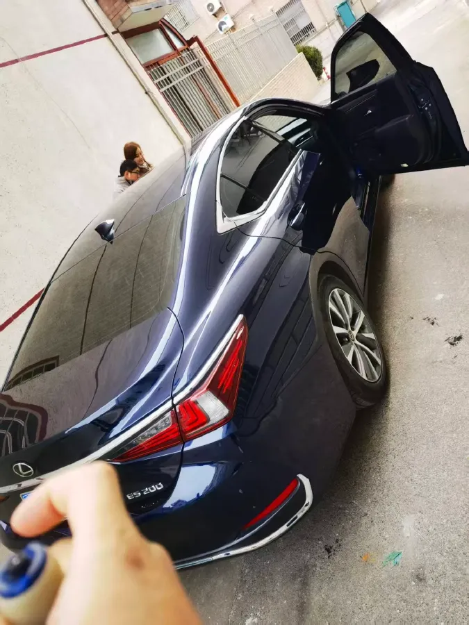 2020 Lexus ES 2.0L 173HP L4 CVT,autocango,china used car exporter,china ev exporter,chinese used car exporter,chinese used ev exporter