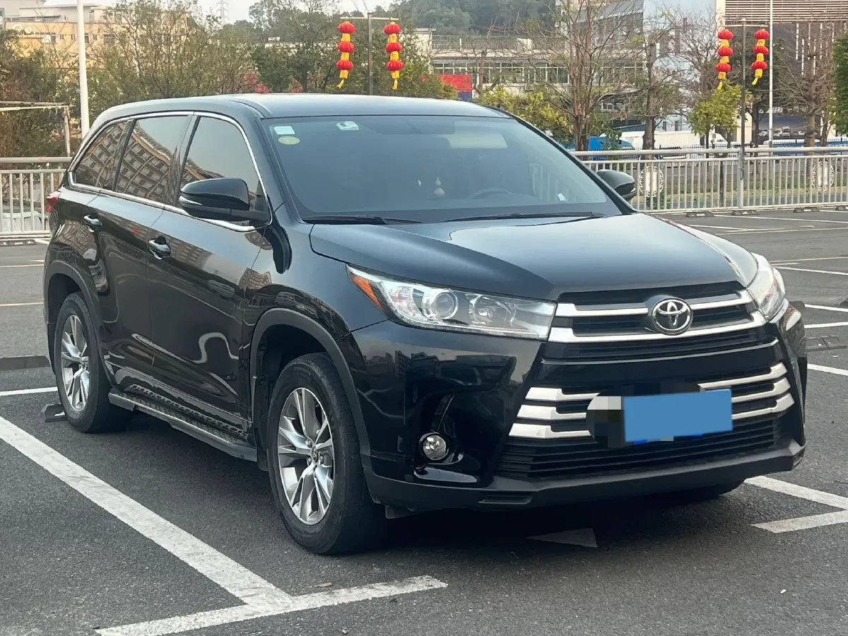 2018 Toyota Highlander 2.0T 220HP L4 6AT,autocango,china used car exporter,china ev exporter,chinese used car exporter,chinese used ev exporter