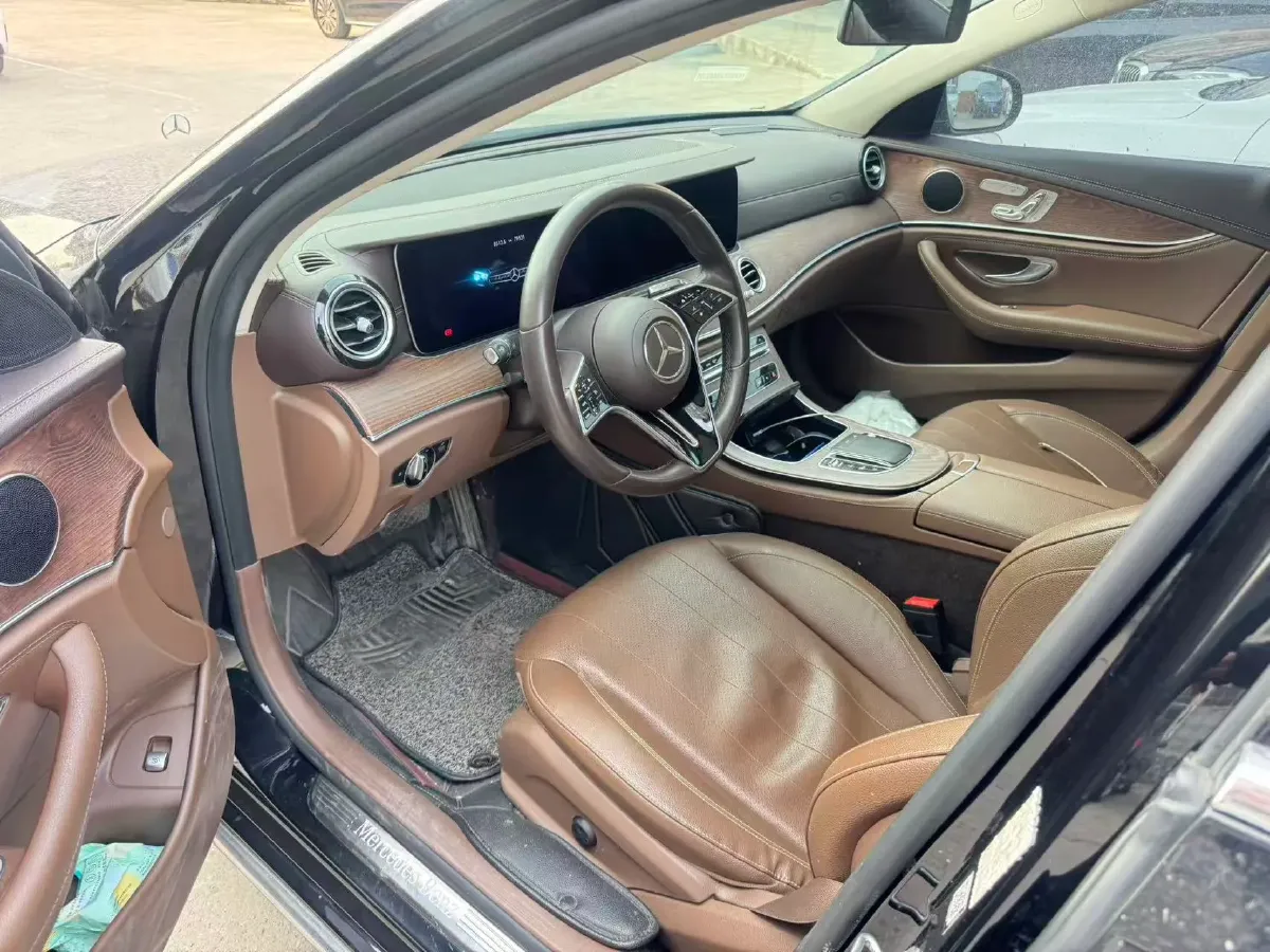 2021 Mercedes-Benz E Class 2.0T 258HP L4 9AT,autocango,china used car exporter,china ev exporter,chinese used car exporter,chinese used ev exporter
