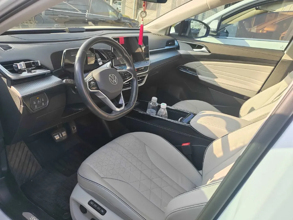 2021 Volkswagen ID.6 Crozz BEV 84.8KWH,autocango,china used car exporter,china ev exporter,chinese used car exporter,chinese used ev exporter