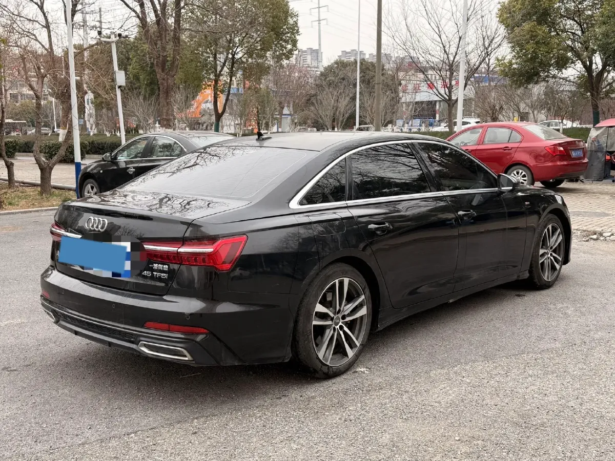 2019 Mercedes-Benz E Class 1.5T 184HP L4 9AT,autocango,china used car exporter,china ev exporter,chinese used car exporter,chinese used ev exporter