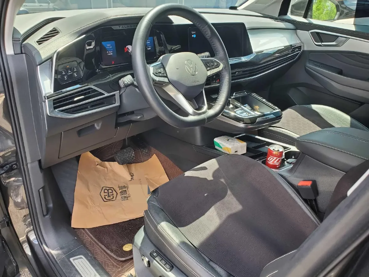 2021 Volkswagen Talagon 2.0T 220HP L4 7DCT,autocango,china used car exporter,china ev exporter,chinese used car exporter,chinese used ev exporter