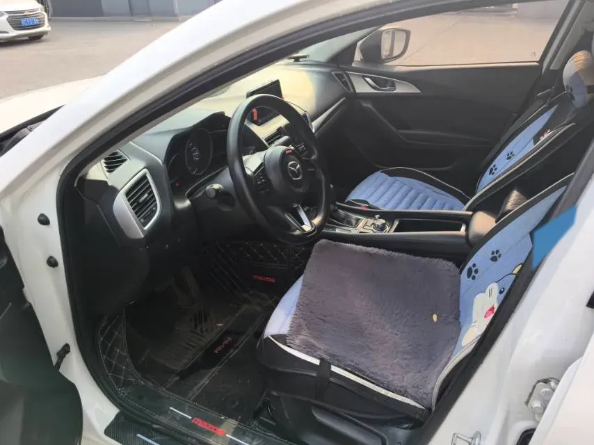 2017 Mazda 3 Axela 1.5L 117HP L4 6AT,autocango,china used car exporter,china ev exporter,chinese used car exporter,chinese used ev exporter