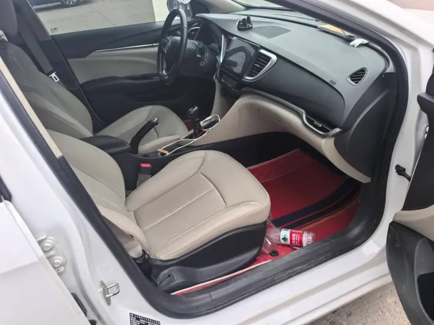 2017 Mazda 3 Axela 1.5L 117HP L4 6AT,autocango,china used car exporter,china ev exporter,chinese used car exporter,chinese used ev exporter