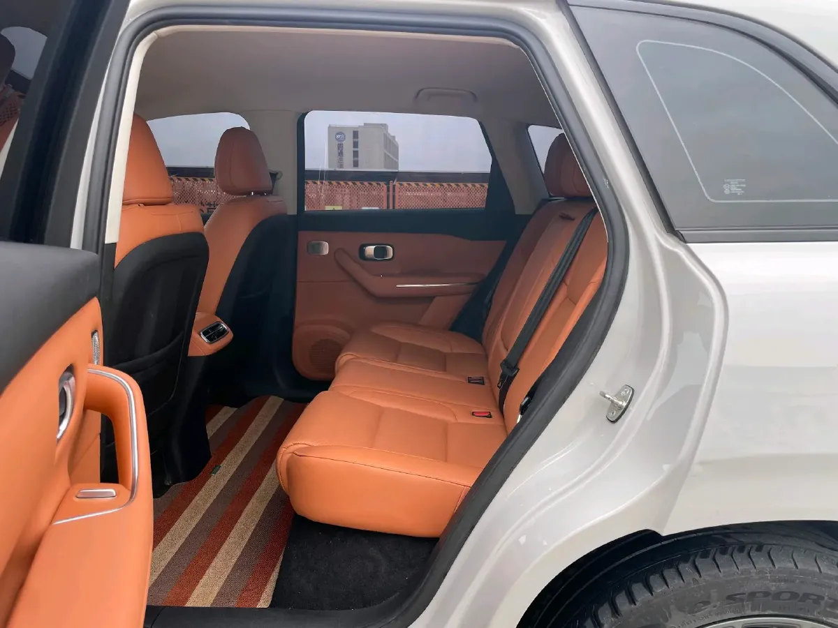 2024 Leapmotor C10 BEV 69.9KWH,autocango,china used car exporter,china ev exporter,chinese used car exporter,chinese used ev exporter