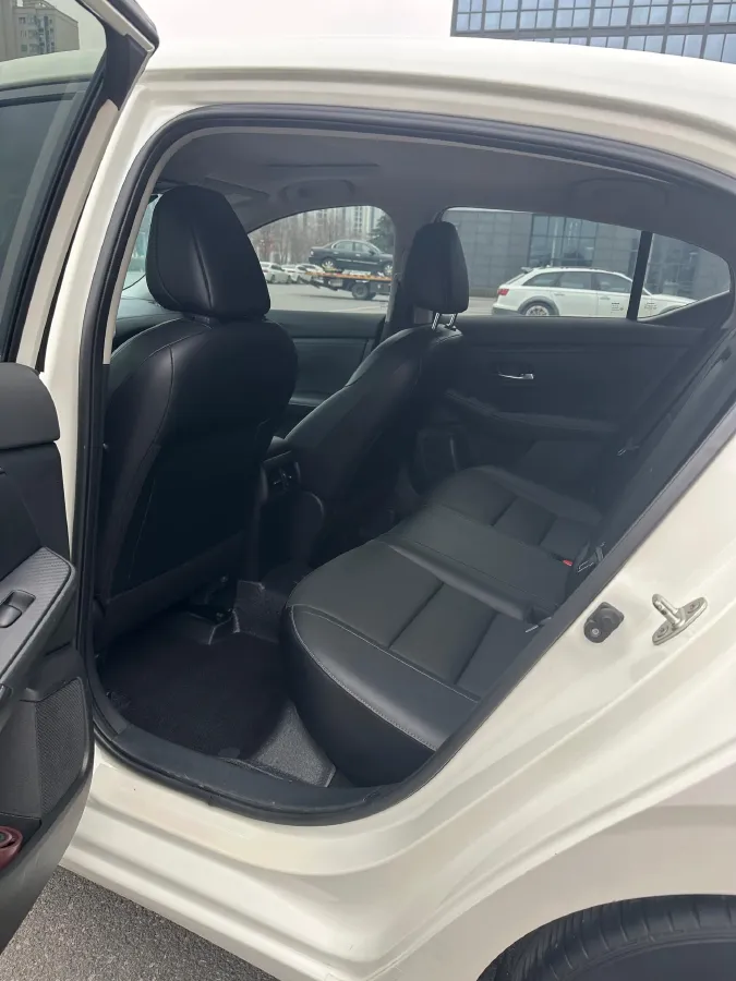 2022 Nissan Sylphy 1.6L 135HP L4 CVT,autocango,china used car exporter,china ev exporter,chinese used car exporter,chinese used ev exporter