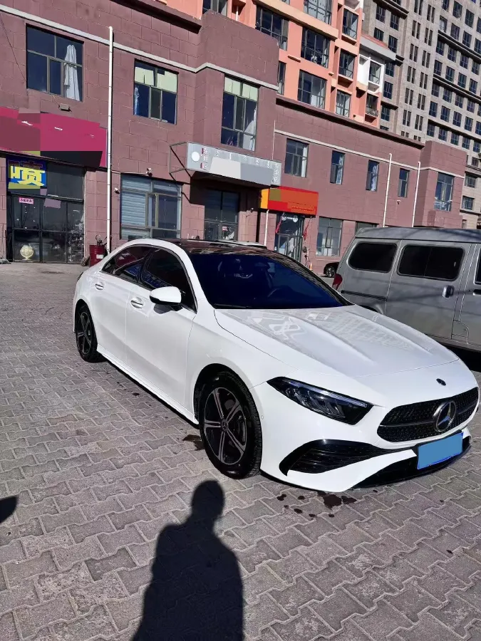 2024 Mercedes-Benz A Class 1.3T 163HP L4 7DCT,autocango,china used car exporter,china ev exporter,chinese used car exporter,chinese used ev exporter