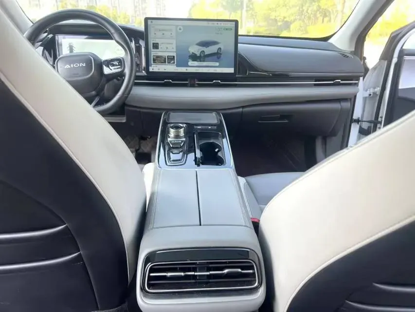 2022 LYNK&CO 02 2.0T 190HP L4 7DCT,autocango,china used car exporter,china ev exporter,chinese used car exporter,chinese used ev exporter