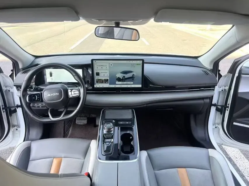 2022 LYNK&CO 02 2.0T 190HP L4 7DCT,autocango,china used car exporter,china ev exporter,chinese used car exporter,chinese used ev exporter