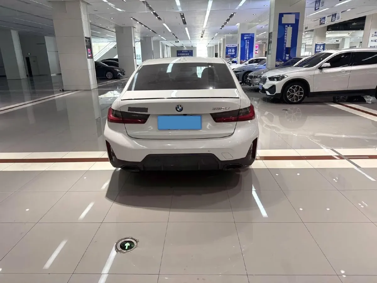 2023 BMW 3 Series 2.0T 184HP L4 8AT,autocango,china used car exporter,china ev exporter,chinese used car exporter,chinese used ev exporter