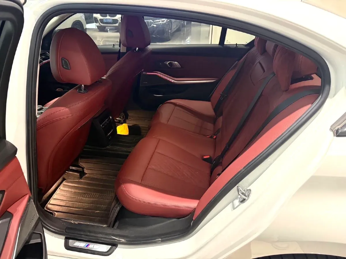 2023 BMW 3 Series 2.0T 184HP L4 8AT,autocango,china used car exporter,china ev exporter,chinese used car exporter,chinese used ev exporter