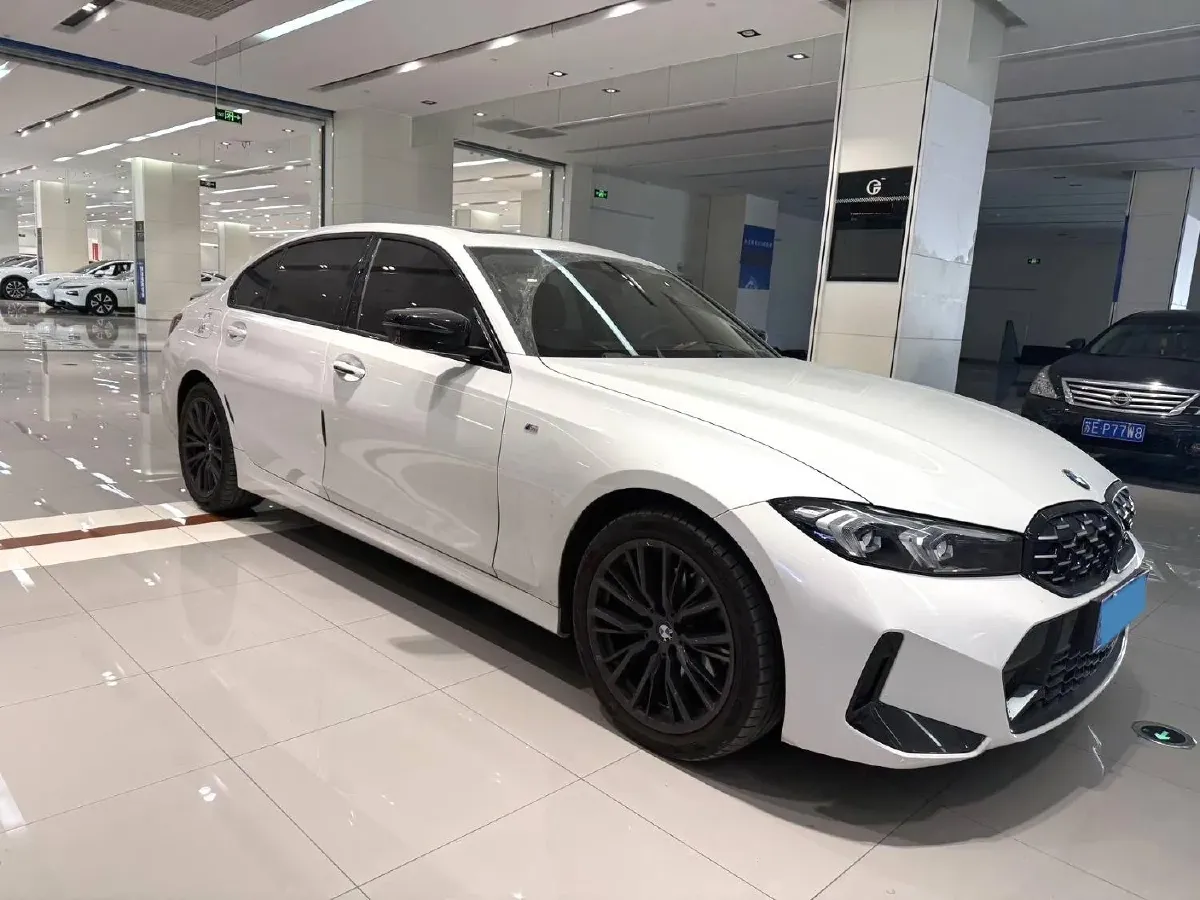 2023 BMW 3 Series 2.0T 184HP L4 8AT,autocango,china used car exporter,china ev exporter,chinese used car exporter,chinese used ev exporter