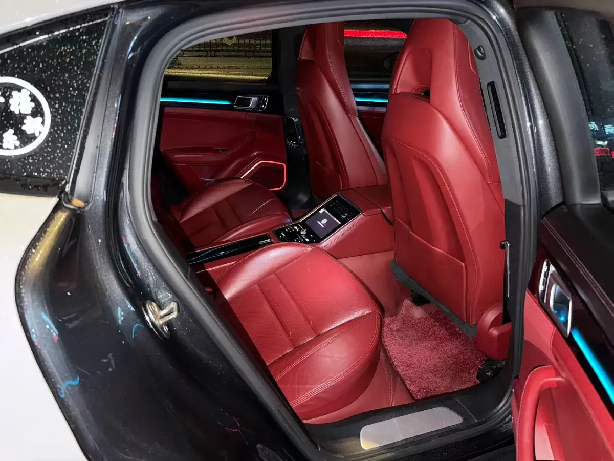 2019 Porsche Panamera 2.9T 330HP V6 8DCT,autocango,china used car exporter,china ev exporter,chinese used car exporter,chinese used ev exporter