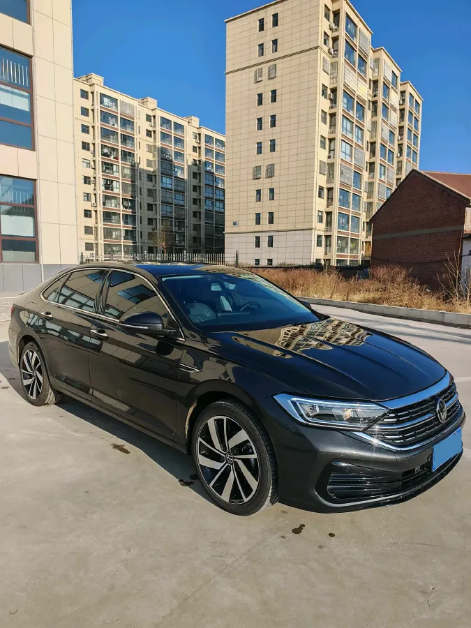 2024 Volkswagen Sagitar 1.5T 160HP L4 7DCT,autocango,china used car exporter,china ev exporter,chinese used car exporter,chinese used ev exporter
