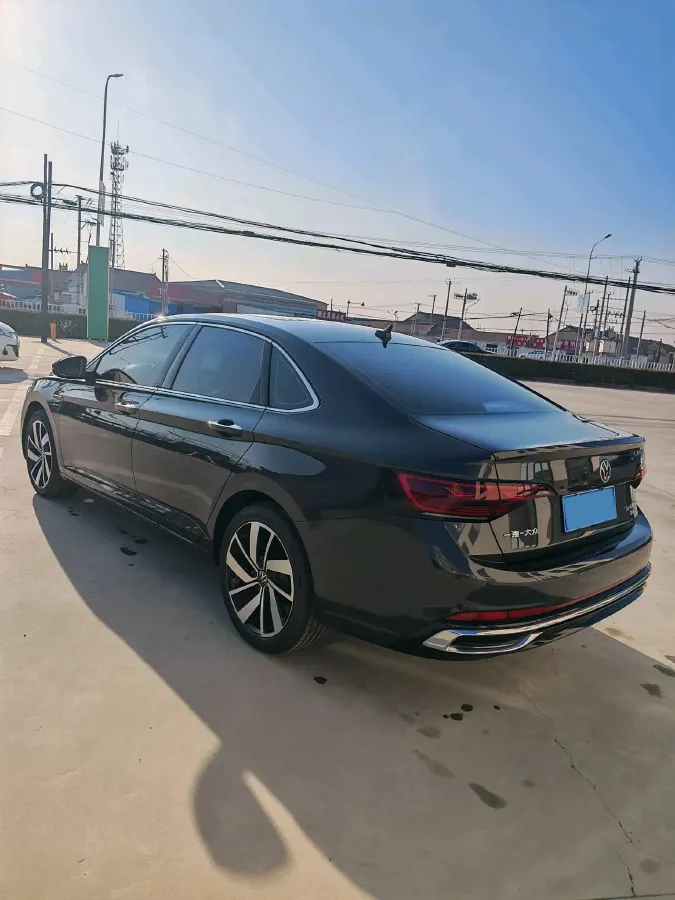 2024 Volkswagen Sagitar 1.5T 160HP L4 7DCT,autocango,china used car exporter,china ev exporter,chinese used car exporter,chinese used ev exporter