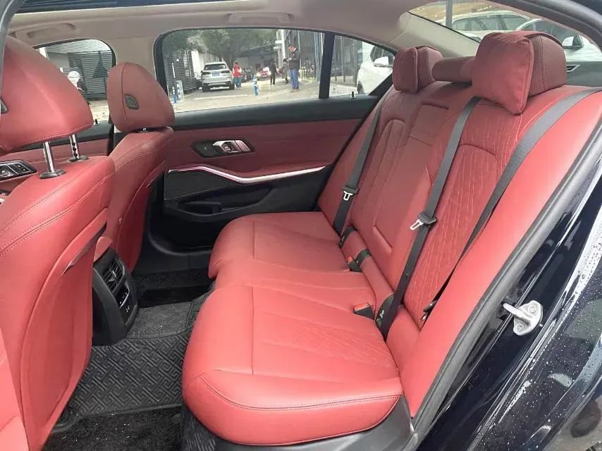 2025 BMW 3 Series 2.0T 245HP L4 8AT,autocango,china used car exporter,china ev exporter,chinese used car exporter,chinese used ev exporter