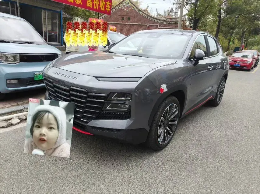 2022 Jetour DASHING 1.6T 197HP L4 7DCT,autocango,china used car exporter,china ev exporter,chinese used car exporter,chinese used ev exporter