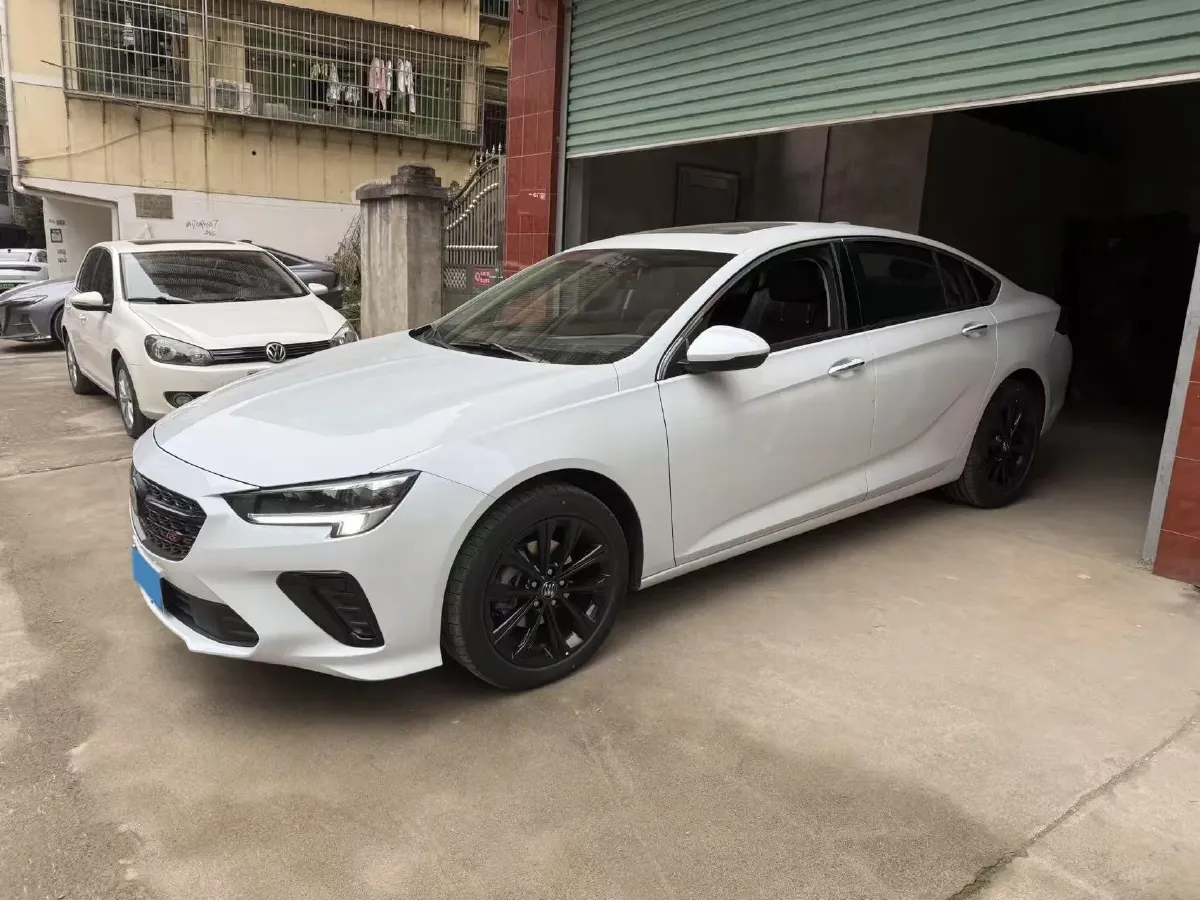 2025 Buick Regal 2.0T 237HP L4 9AT,autocango,china used car exporter,china ev exporter,chinese used car exporter,chinese used ev exporter