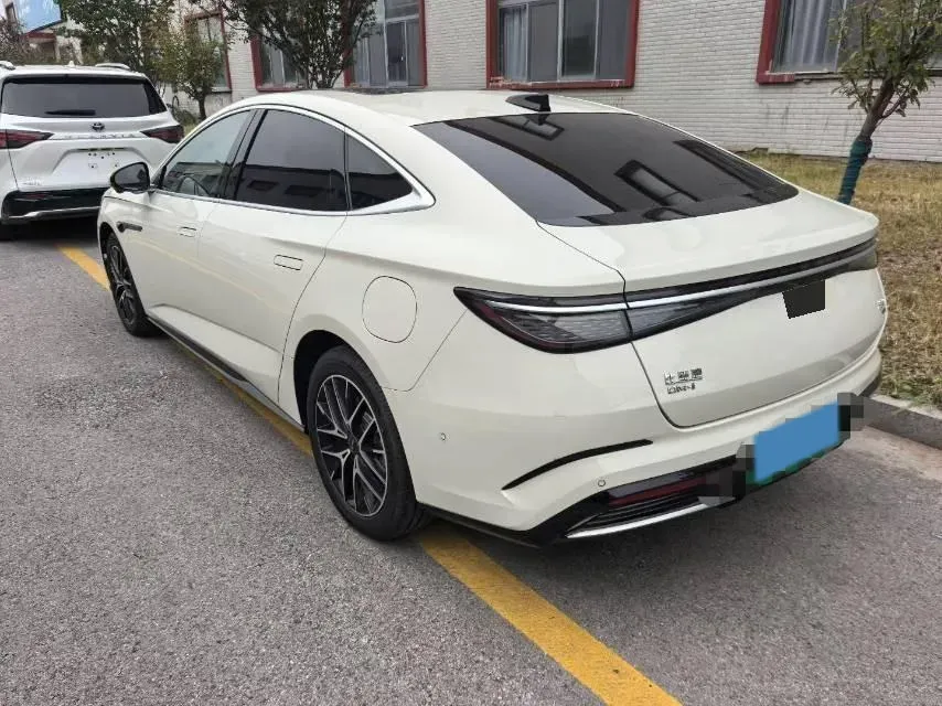 2025 BYD Seal07 DM-i 1.5L 101HP L4 E-CVT PHEV 17.6KWH,autocango,china used car exporter,china ev exporter,chinese used car exporter,chinese used ev exporter
