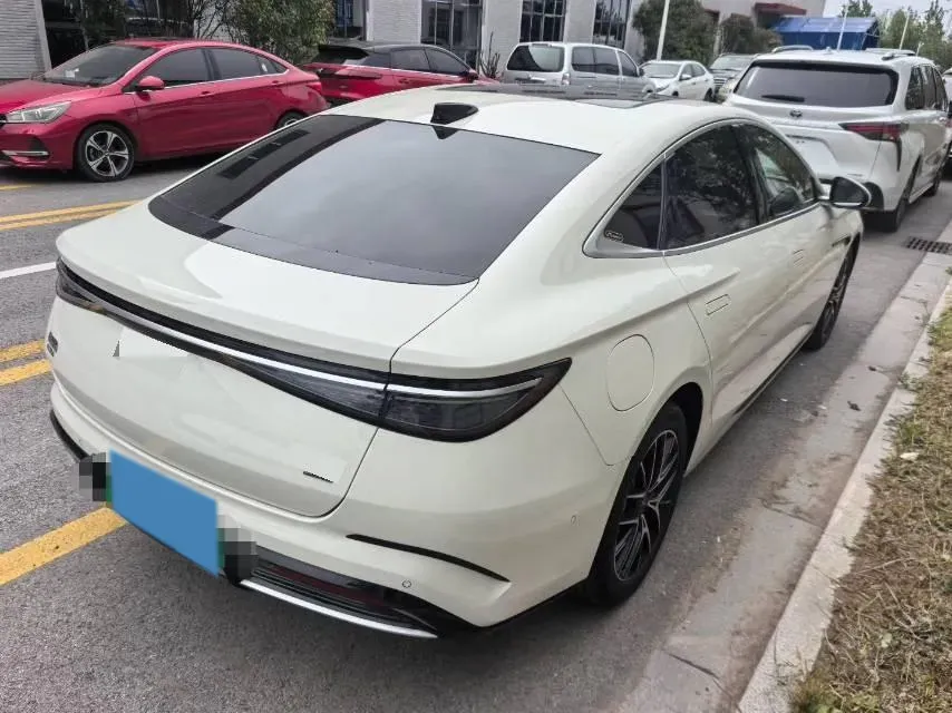 2025 BYD Seal07 DM-i 1.5L 101HP L4 E-CVT PHEV 17.6KWH,autocango,china used car exporter,china ev exporter,chinese used car exporter,chinese used ev exporter