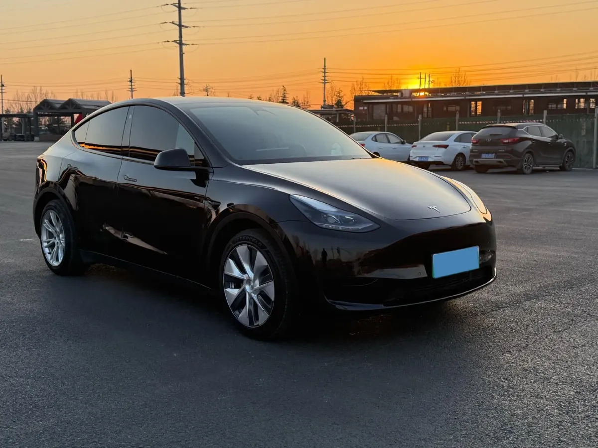 2022 Tesla Model Y BEV 60KWH,autocango,china used car exporter,china ev exporter,chinese used car exporter,chinese used ev exporter