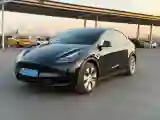 2022 Tesla Model Y BEV 60KWH