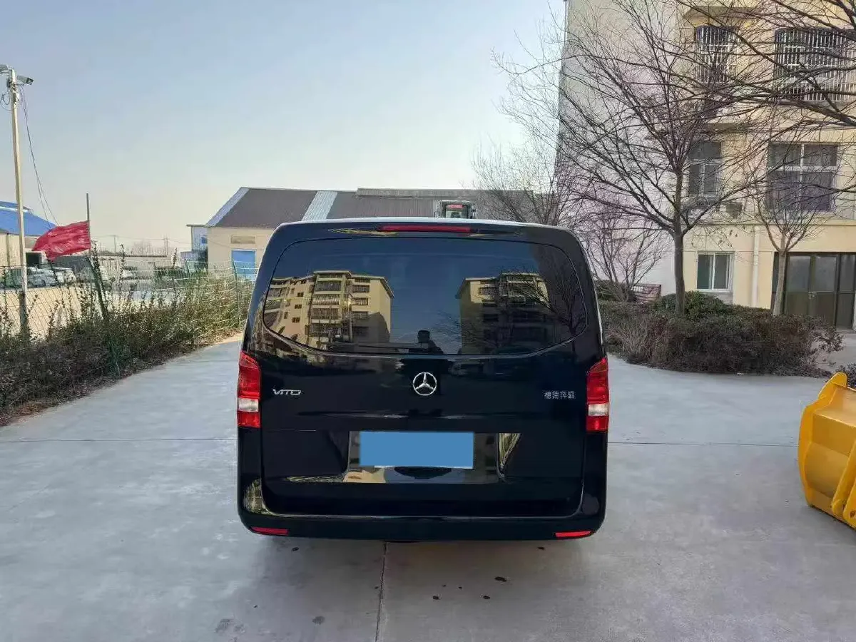 2023 Mercedes-Benz Vito 2.0T 211HP L4 9AT,autocango,china used car exporter,china ev exporter,chinese used car exporter,chinese used ev exporter