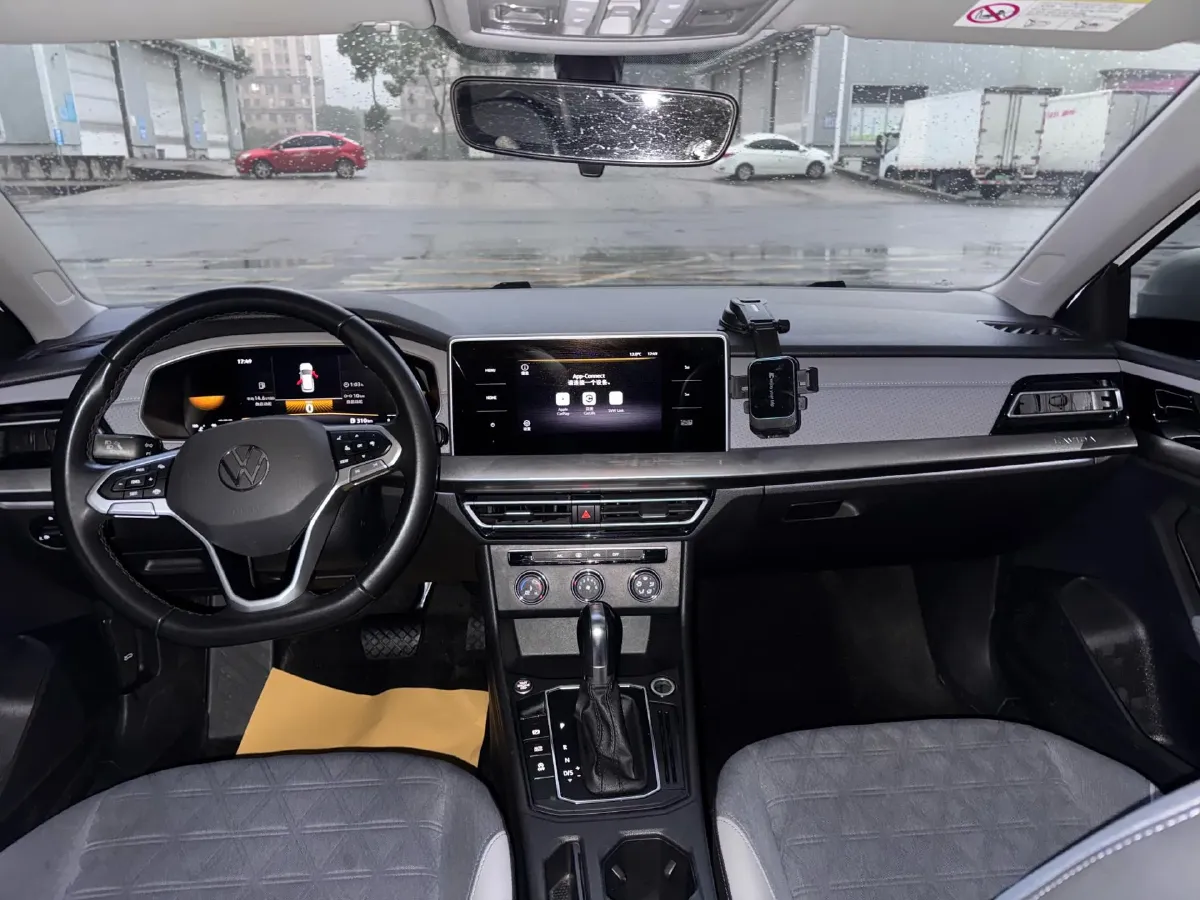 2023 Volkswagen Lavida 1.5L 113HP L4 6AT,autocango,china used car exporter,china ev exporter,chinese used car exporter,chinese used ev exporter