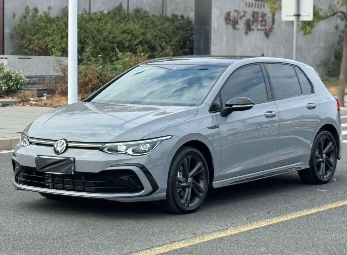 2024 Volkswagen Golf 1.4T 150HP L4 7DCT,autocango,china used car exporter,china ev exporter,chinese used car exporter,chinese used ev exporter