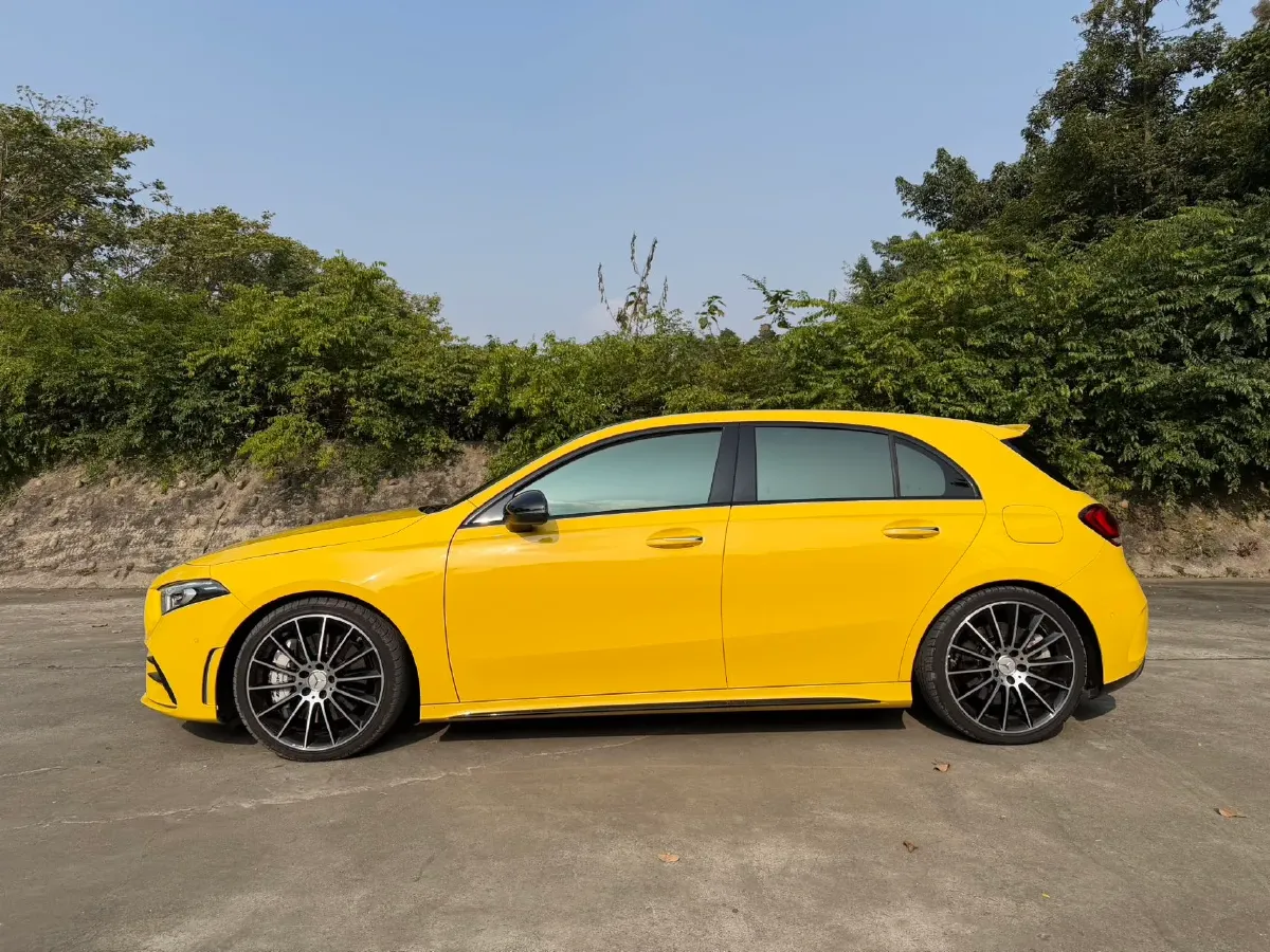 2020 Mercedes-Benz A AMG 2.0T 306HP L4 7DCT,autocango,china used car exporter,china ev exporter,chinese used car exporter,chinese used ev exporter