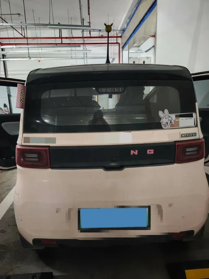 2022 WuLing HongGuang MINI EV BEV 9KWH,autocango,china used car exporter,china ev exporter,chinese used car exporter,chinese used ev exporter