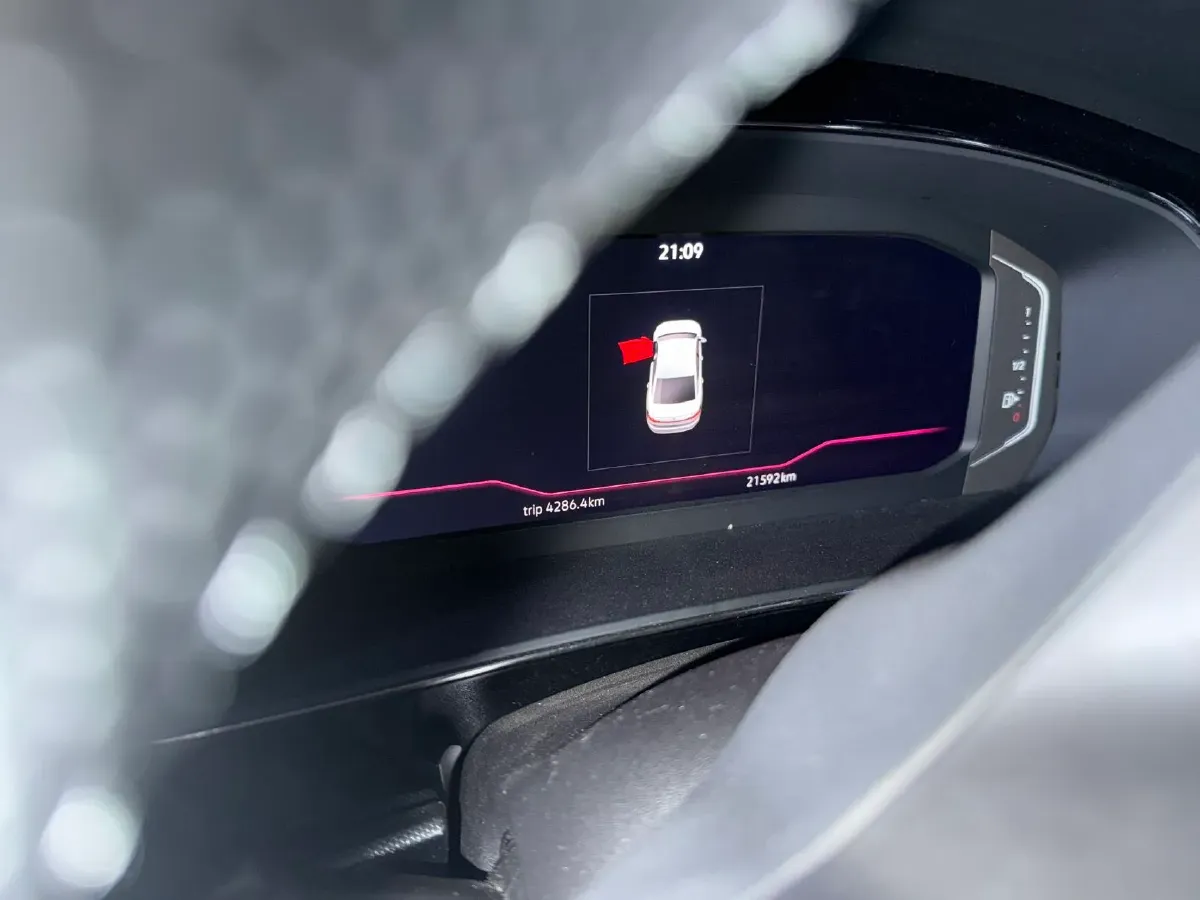 2022 Xpeng P7 BEV 60.2KWH,autocango,china used car exporter,china ev exporter,chinese used car exporter,chinese used ev exporter