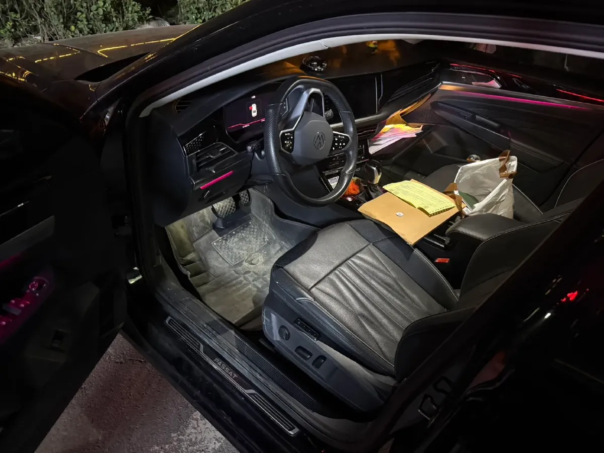 2022 Xpeng P7 BEV 60.2KWH,autocango,china used car exporter,china ev exporter,chinese used car exporter,chinese used ev exporter