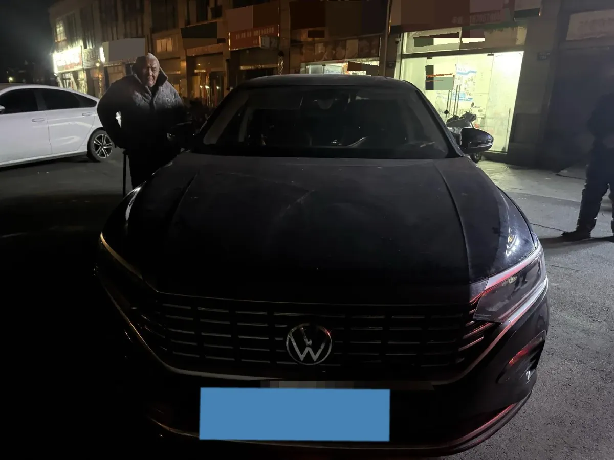 2022 Xpeng P7 BEV 60.2KWH,autocango,china used car exporter,china ev exporter,chinese used car exporter,chinese used ev exporter