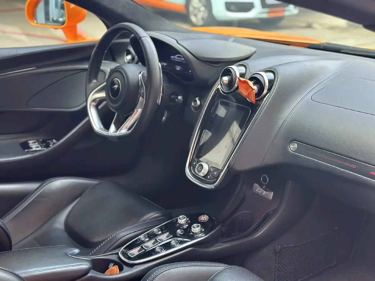 2022 McLaren GT 4.0T 620HP V8 7DCT,autocango,china used car exporter,china ev exporter,chinese used car exporter,chinese used ev exporter