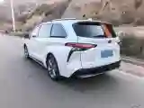 2023 Toyota Sienna 2.5L 189HP L4 E-CVT Hybrid