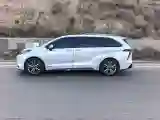 2023 Toyota Sienna 2.5L 189HP L4 E-CVT Hybrid