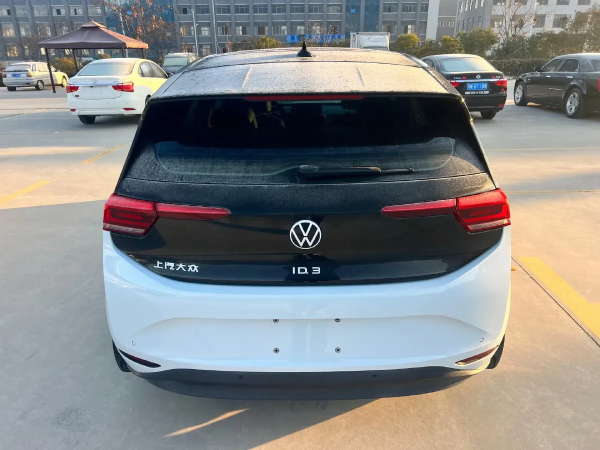 2022 Volkswagen ID.3 BEV 57.3KWH,autocango,china used car exporter,china ev exporter,chinese used car exporter,chinese used ev exporter
