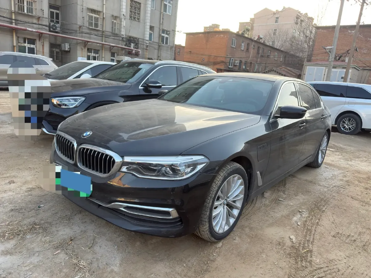 2020 BMW 5 Series 2.0T 184HP L4 8AT PHEV 17.7KWH,autocango,china used car exporter,china ev exporter,chinese used car exporter,chinese used ev exporter