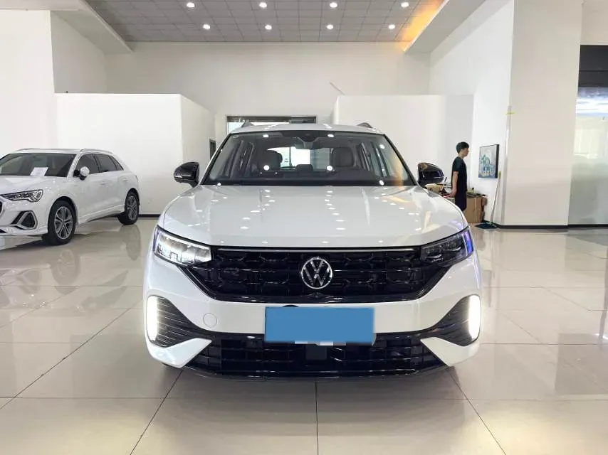 2023 Volkswagen Tayron 2.0T 220HP L4 7DCT,autocango,china used car exporter,china ev exporter,chinese used car exporter,chinese used ev exporter
