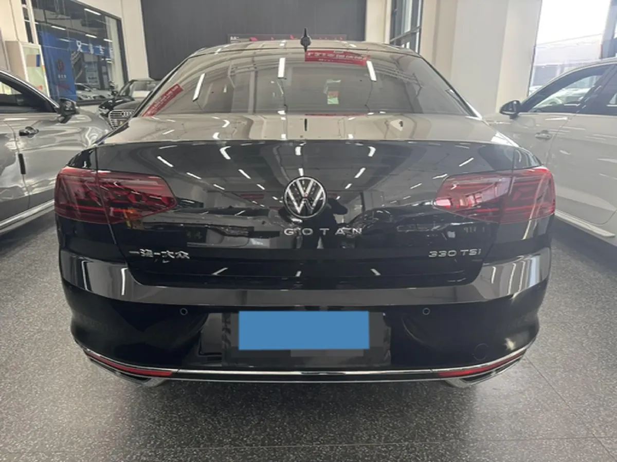 2023 Volkswagen Magotan 2.0T 186HP L4 7DCT,autocango,china used car exporter,china ev exporter,chinese used car exporter,chinese used ev exporter