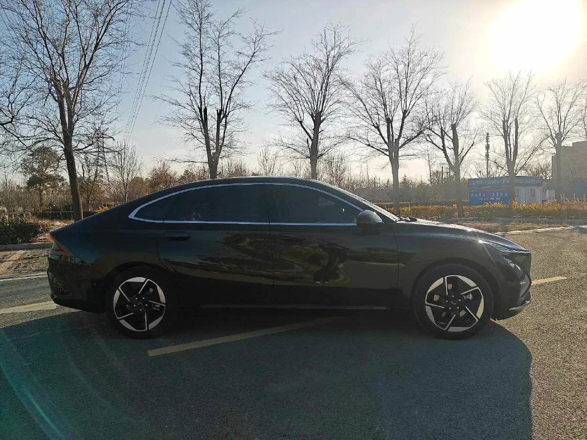 2025 WuLing XingGuang BEV,autocango,china used car exporter,china ev exporter,chinese used car exporter,chinese used ev exporter