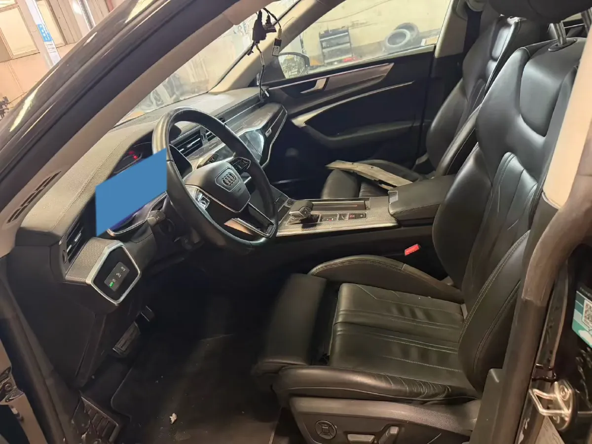 2020 Audi A7 2.0T 245HP L4 7DCT,autocango,china used car exporter,china ev exporter,chinese used car exporter,chinese used ev exporter