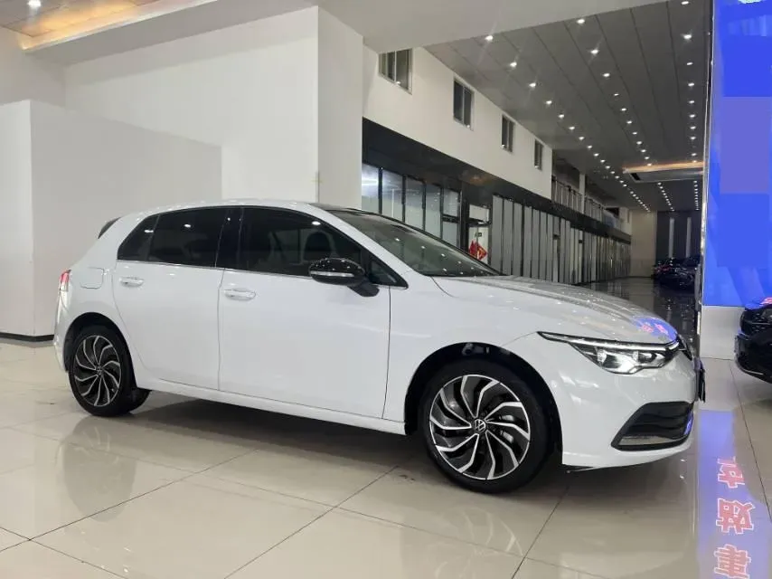 2023 Volkswagen Golf 1.4T 150HP L4 7DCT,autocango,china used car exporter,china ev exporter,chinese used car exporter,chinese used ev exporter