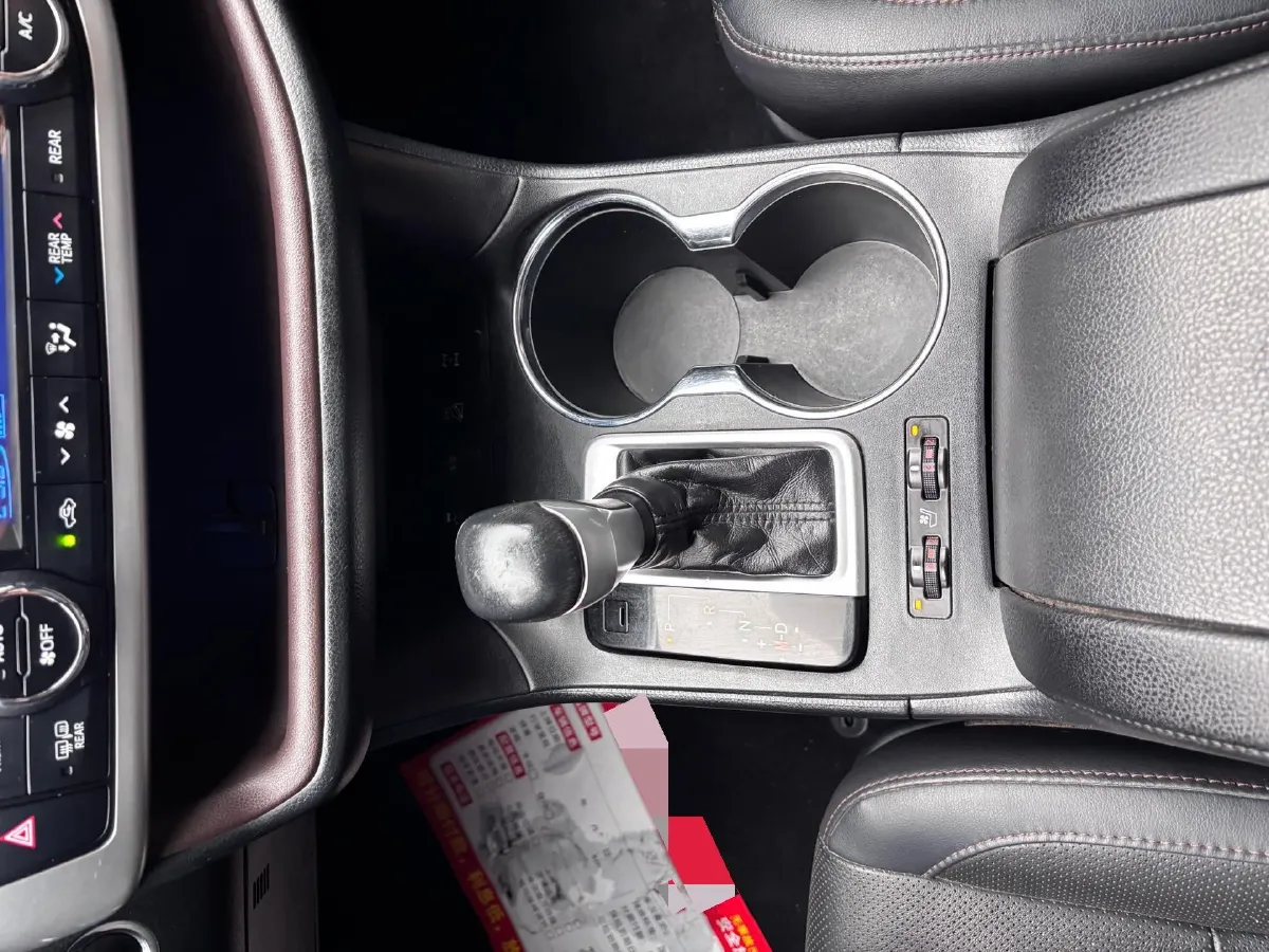 2019 HanTeng V7 1.5T 156HP L4 6AT,autocango,china used car exporter,china ev exporter,chinese used car exporter,chinese used ev exporter