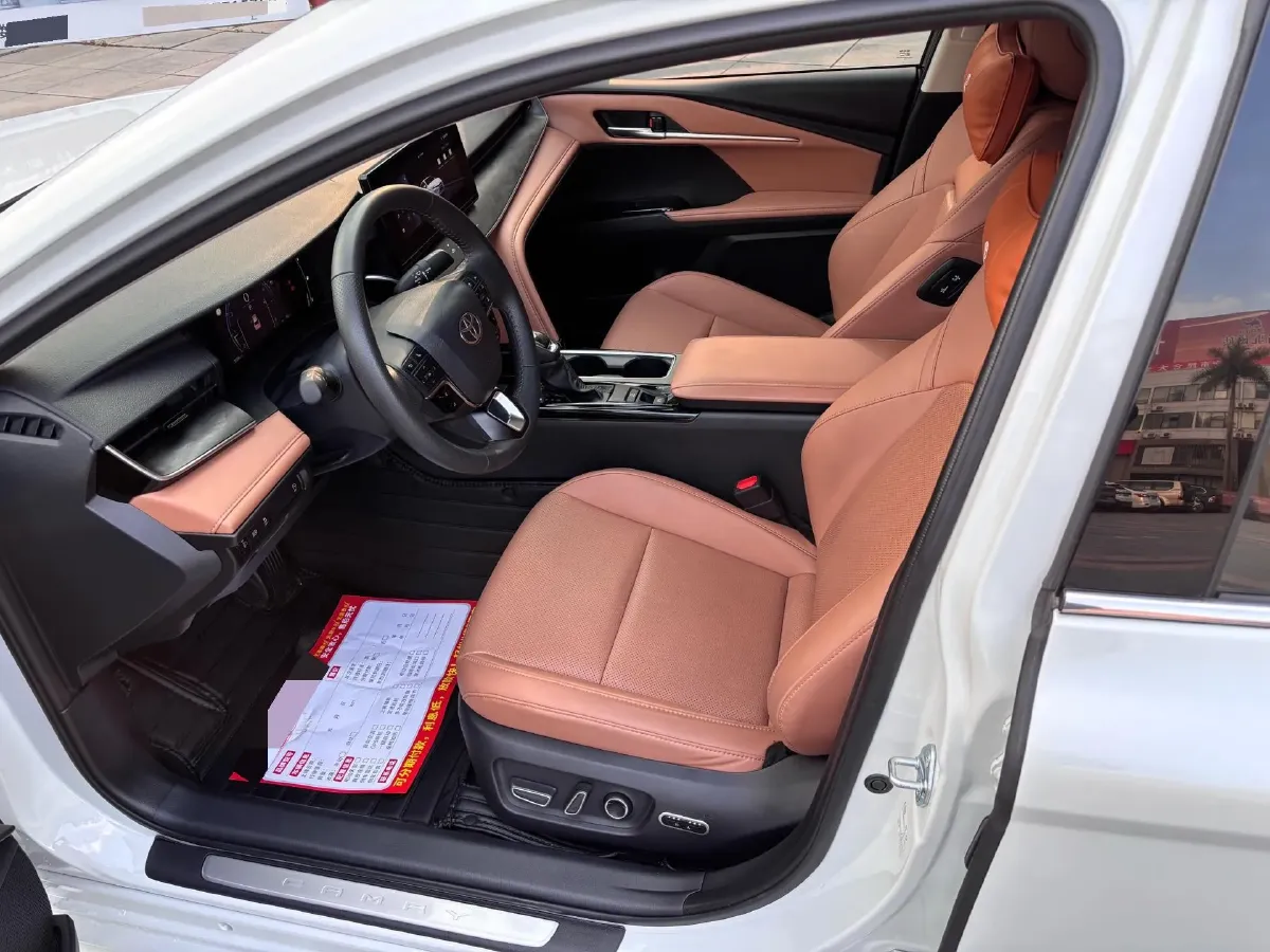 2024 Toyota Camry 2.0L 173HP L4 CVT,autocango,china used car exporter,china ev exporter,chinese used car exporter,chinese used ev exporter